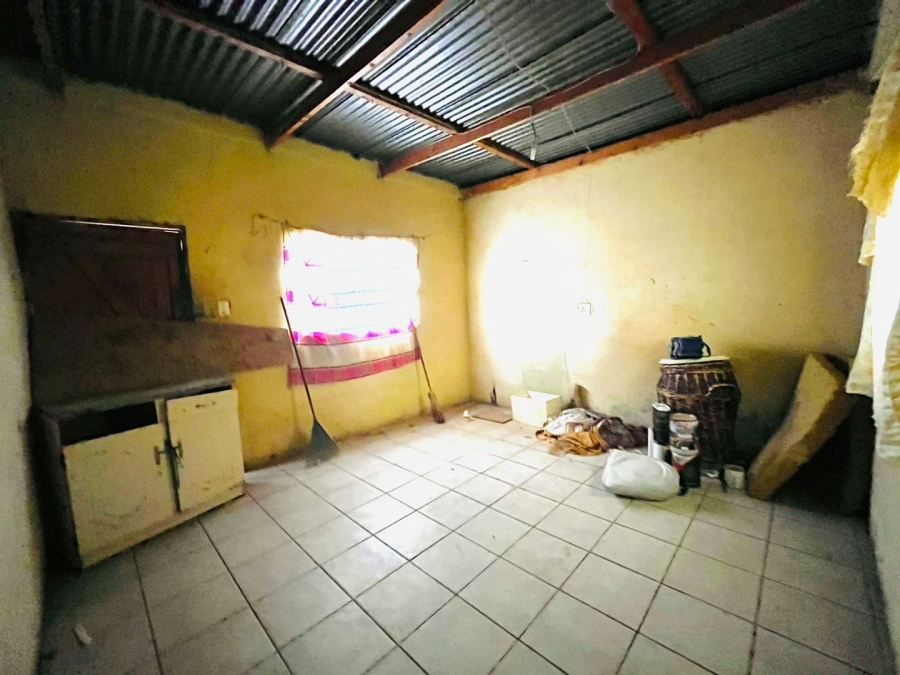 2 Bedroom Property for Sale in Bloemside 4 Free State